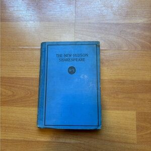 The New Hudson Shakespeare Book
